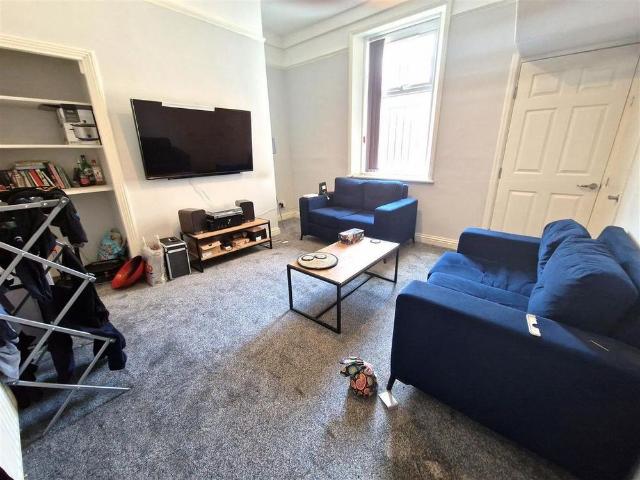Studio for rent in Cowgate, Newcastle upon Tyne