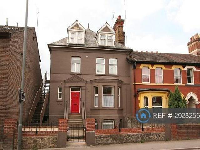 Flat for rent in Midway, Kent