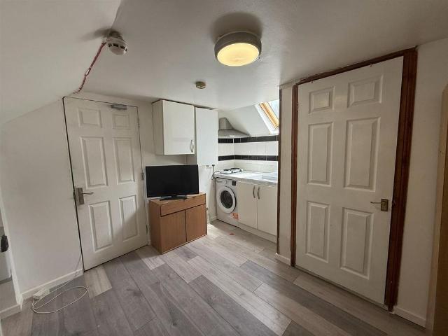 Flat for rent in Greater London