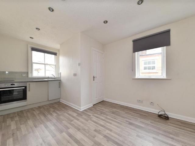 Flat for rent in King's Walden, Hertfordshire