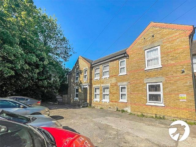 Flat for rent in Ringlestone, Midway