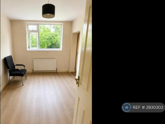 Flat for rent in Golders Green, Greater London