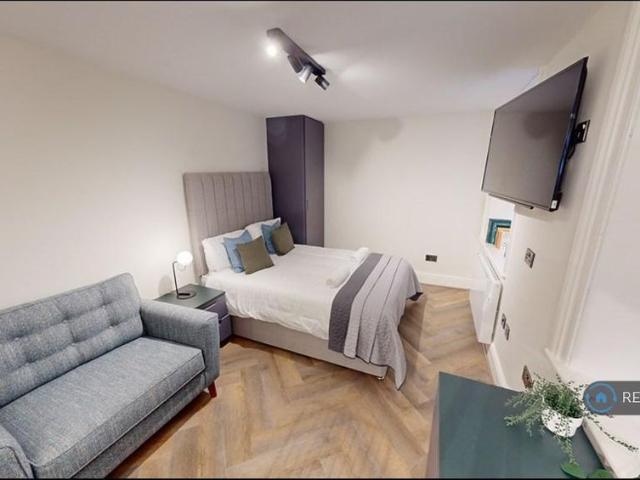 Studio for rent in Ropewalks, Calderstones
