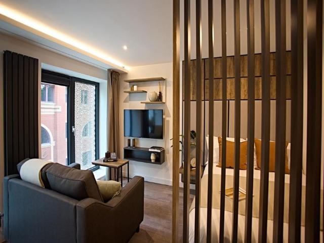Studio for rent in Leylands, West Yorkshire