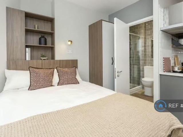 Flat for rent in Bordesley, West Midlands