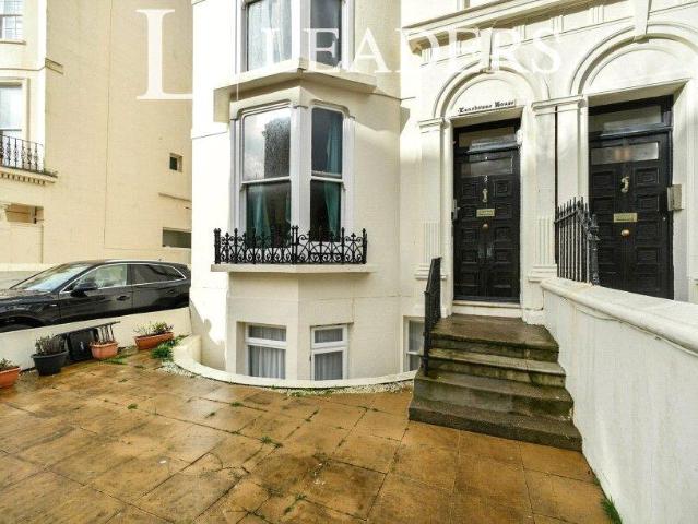 Flat for rent in Brunswick