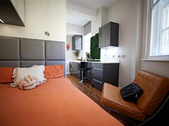 Flat for rent in City Centre, Georgia