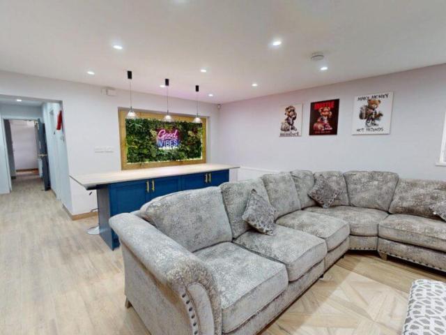 Flat for rent in Stirchley, West Midlands