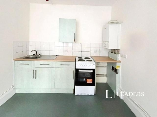 Studio for rent in Midanbury, City Of Southampton