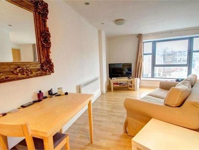 Studio for rent in Bensham, Tyne And Wear