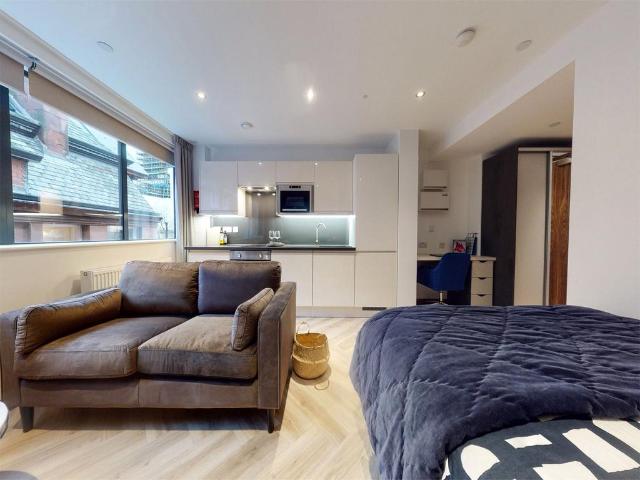 Flat for rent in City Centre, Georgia