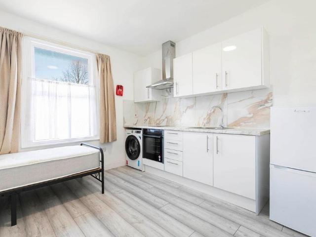 Flat for rent in Queen's Park, Isle Of Man
