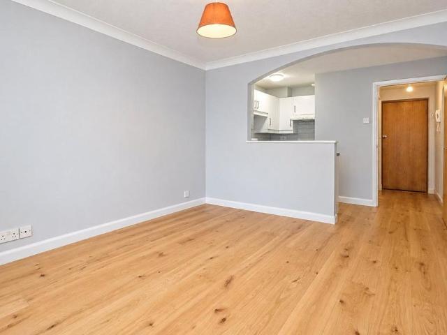 Studio for rent in Westfield, Woking