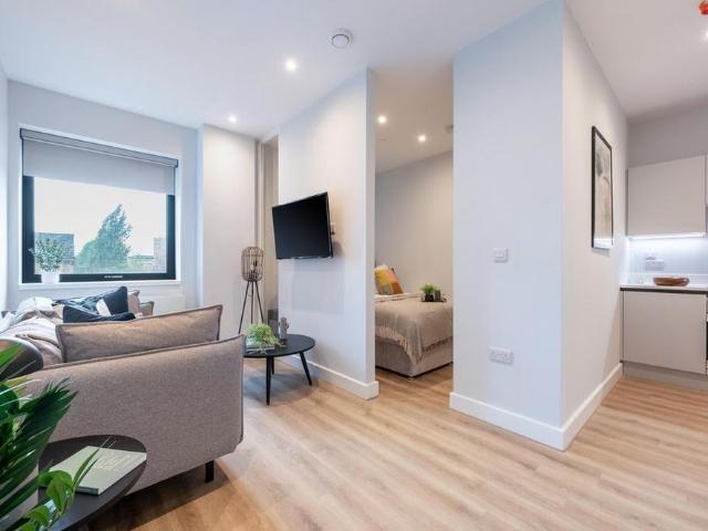 Studio for rent in Pendleton, Salford