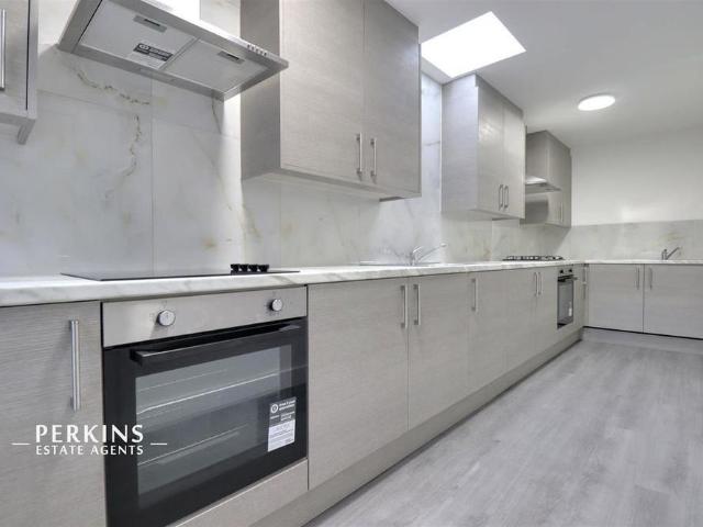 Studio for rent in London Borough of Ealing, Greater London