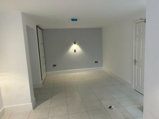 Studio for rent in Semilong, Northampton