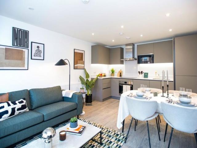 Studio for rent in New Town, Monks Orchard