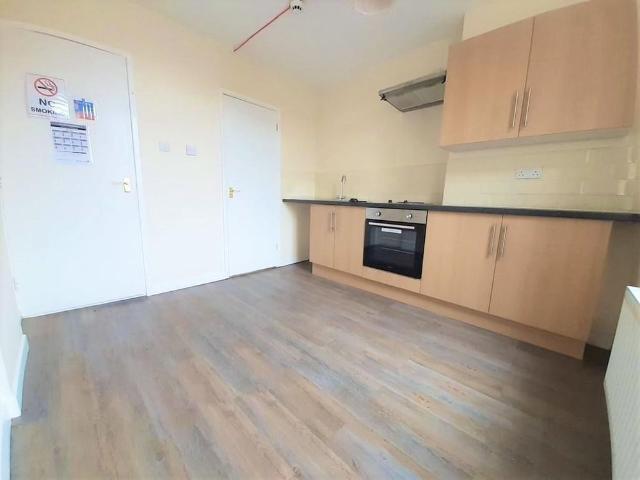 Studio for rent in Hammond Street
