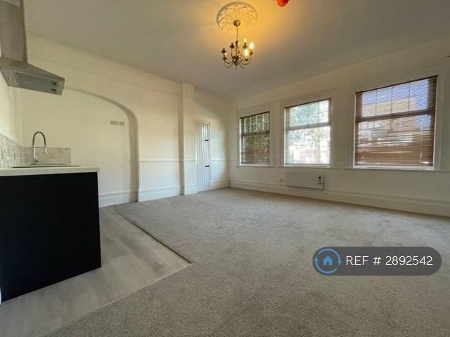 Studio for rent in Frinton and Walton, Dale Hill