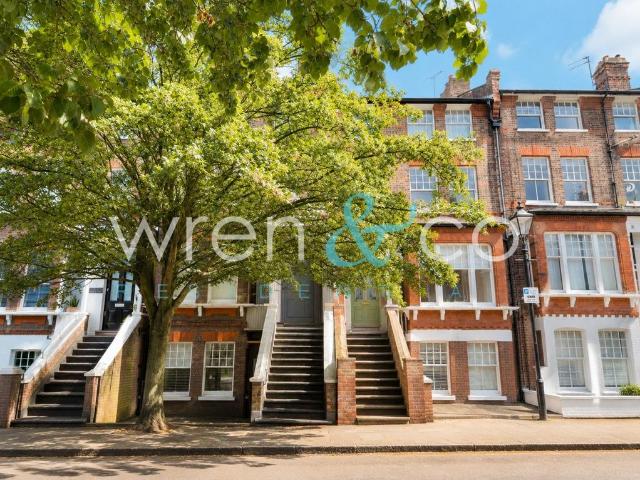 Flat for rent in Belsize Park, Greater London