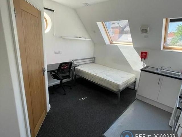 Studio for rent in Loughborough, Charnwood