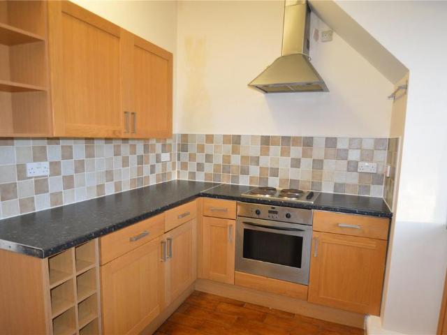Flat for rent in London Borough of Croydon, Purley