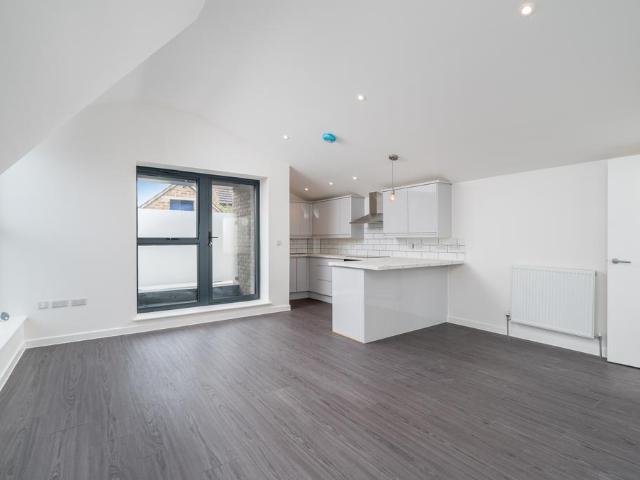 Flat for rent in Streatham, Greater London