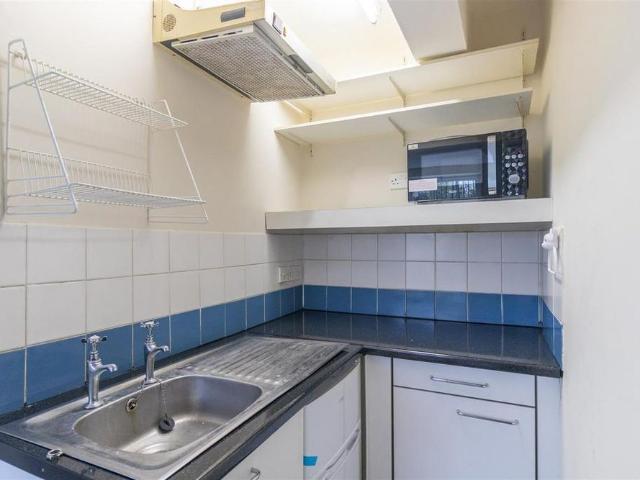 Studio for rent in Golden Valley, Gloucestershire