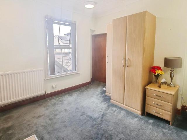 Studio for rent in Comberton, Rushock