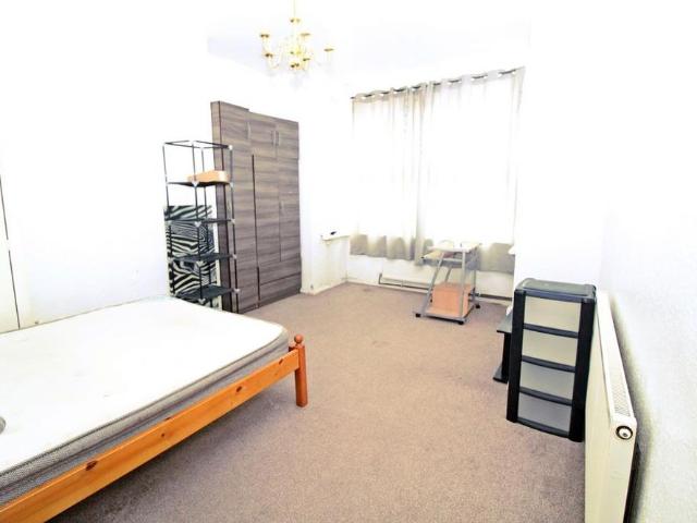 Studio for rent in Brompton, Gillingham