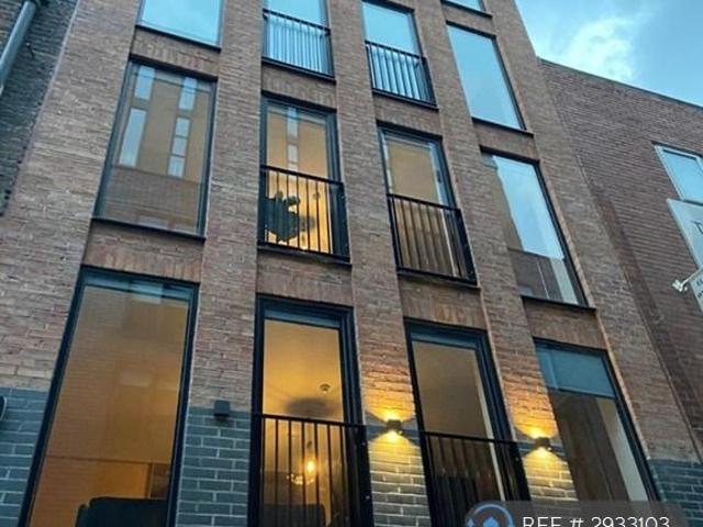 Flat for rent in City Centre, Georgia