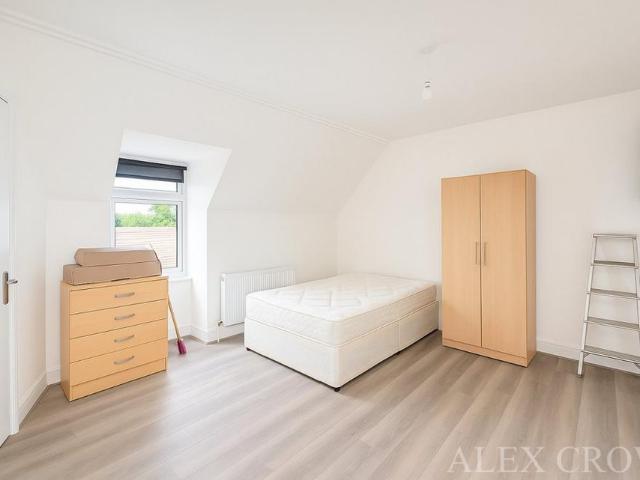 Studio for rent in Greater London