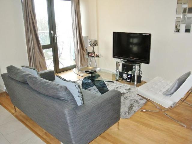 Studio for rent in Clapham Junction, Greater London