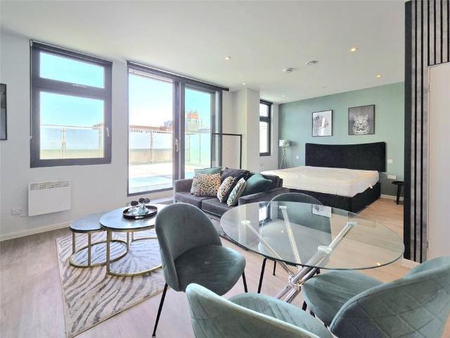 Studio for rent in Goddington, Greater London