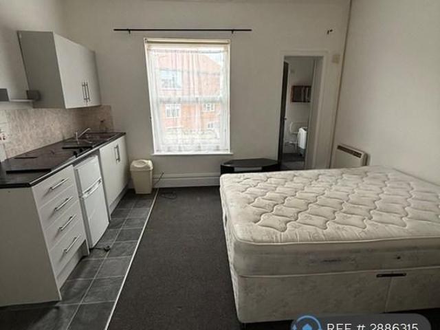 Studio for rent in The Old Town, Kepwick