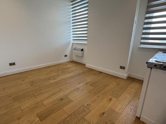 Flat for rent in Woodford Green, Isle Of Man