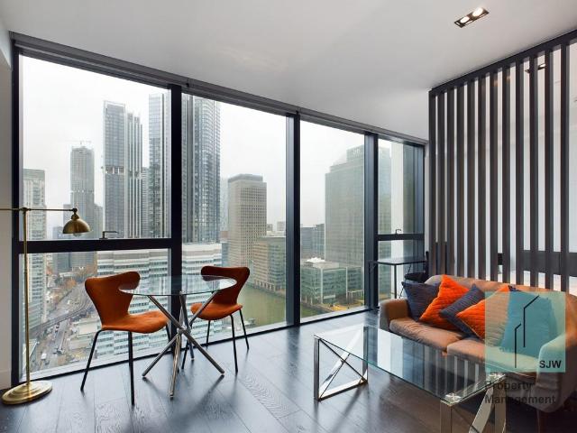 Flat for rent in Isle Of Dogs, Greater London