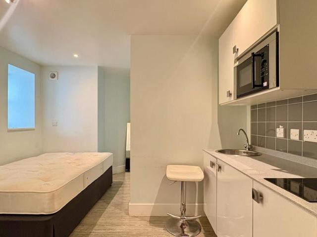 Flat for rent in Holloway, Greater London