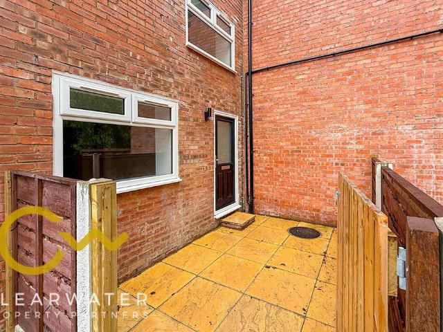 Flat for rent in Saddleworth, Pendock