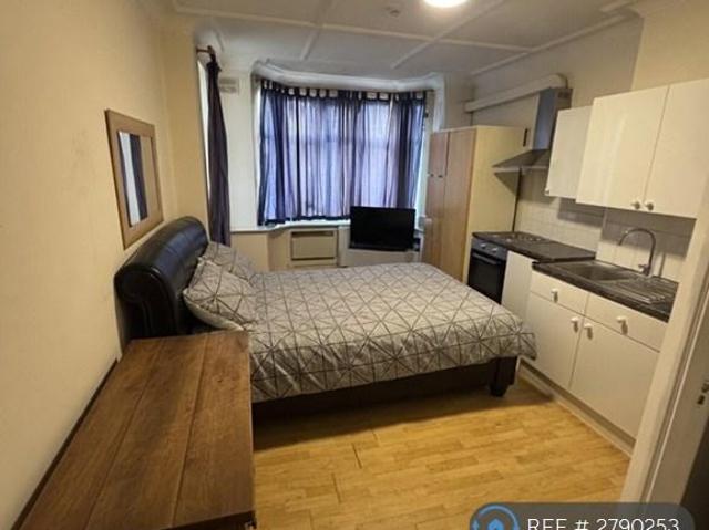 Flat for rent in West Hampstead, Isle Of Man