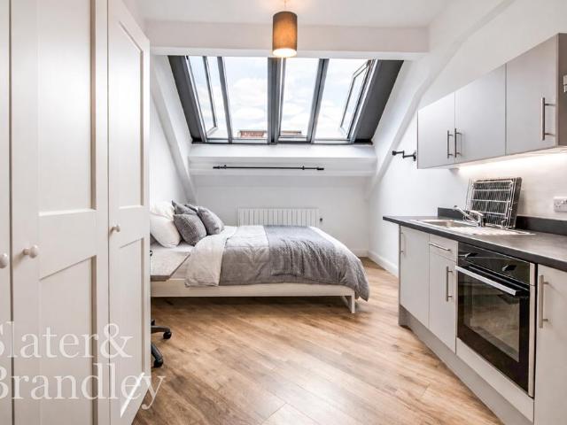 Flat for rent in St Ann's, Haddon