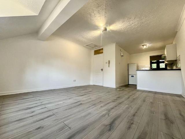 Studio for rent in Lane, Greater London