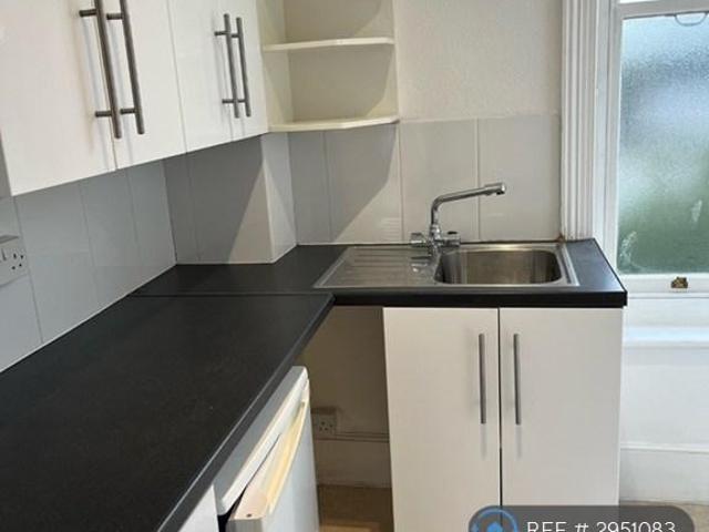 Flat for rent in Eastbourne, East Sussex