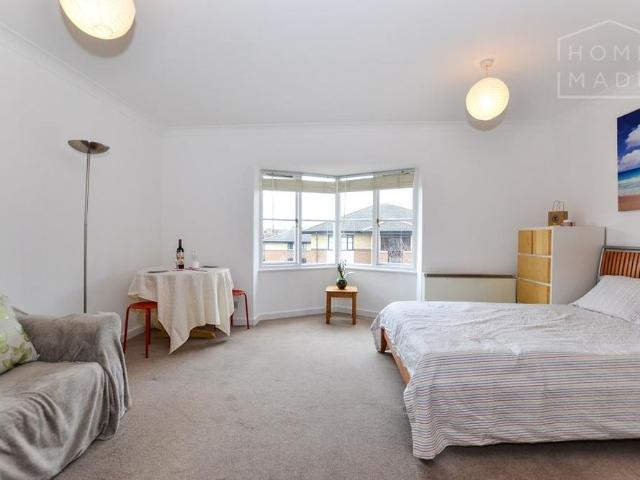 Studio for rent in Mercator Estate, Greater London