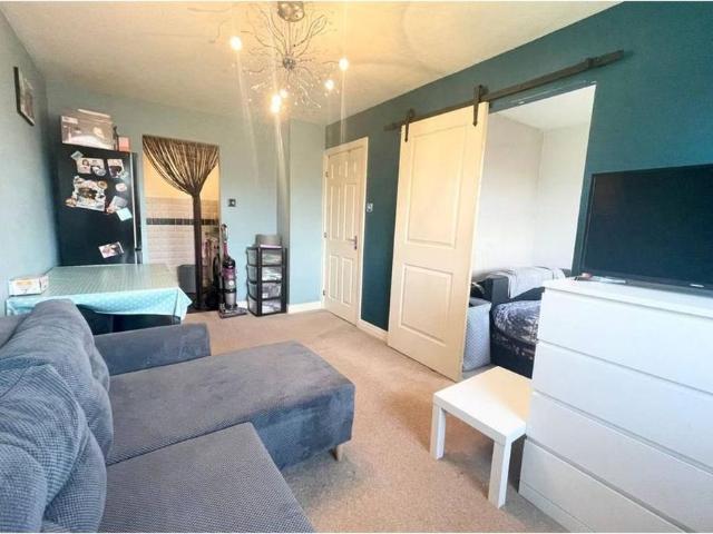 Studio for rent in Bowes, Greater London