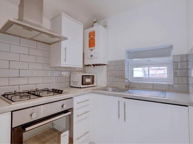 Studio for rent in Daws Hill, Cressex