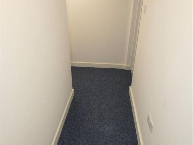 Studio for rent in Stone, Baswich
