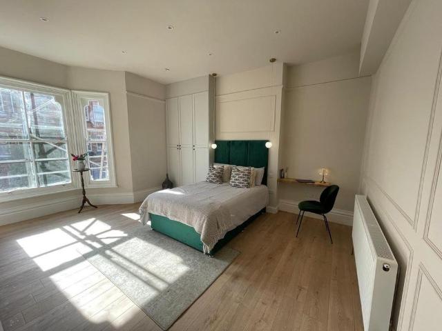 Studio for rent in Highfields, Leicester