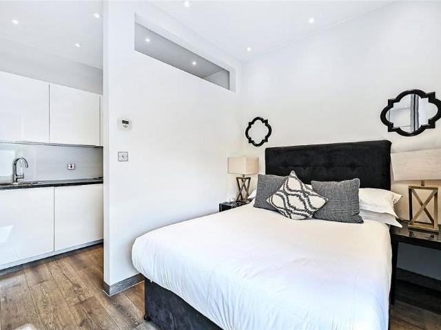 Studio for rent in Royal Borough of Kensington and Chelsea, Greater London