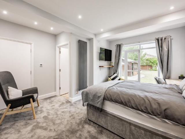 Flat for rent in Earlham Rise, East Bank